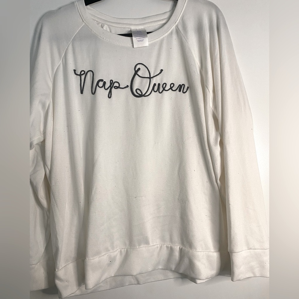 “Nap queen” white sweatshirt extra large